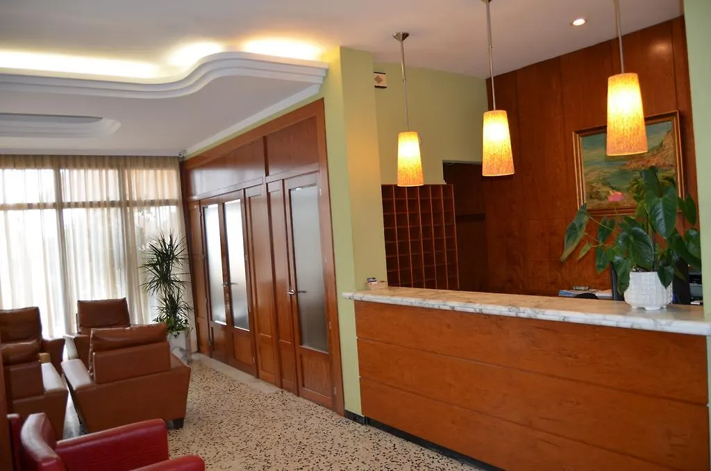Hotel Sant Jordi Tarragona 3*,
